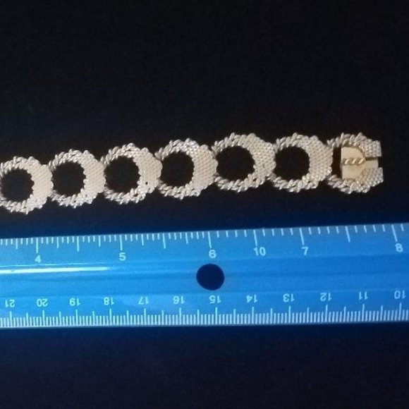 Vintage Textured Circle Bracelet 1/20 12 KT GF - Picture 6 of 8